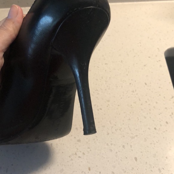 MOVING SALE: EUC Givenchy heels size 36 - Picture 7 of 11
